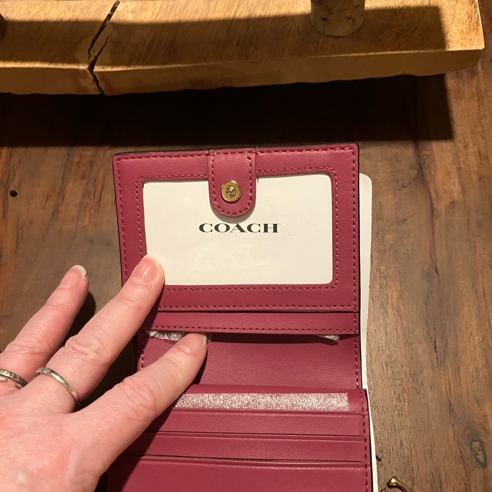 Coach Cream and Tan Logo Wallet - Picture 5 of 8